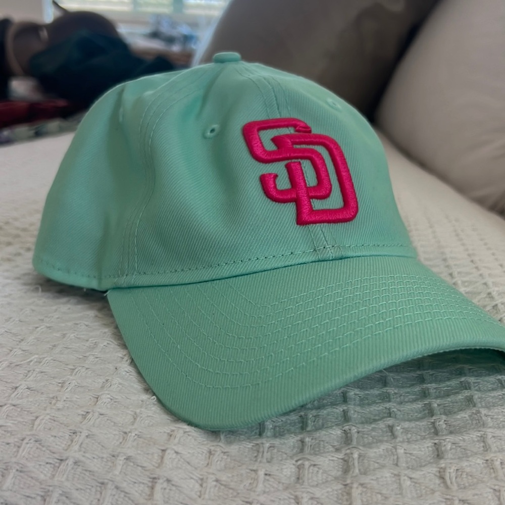 **SOLD***San Diego padres city connect hat